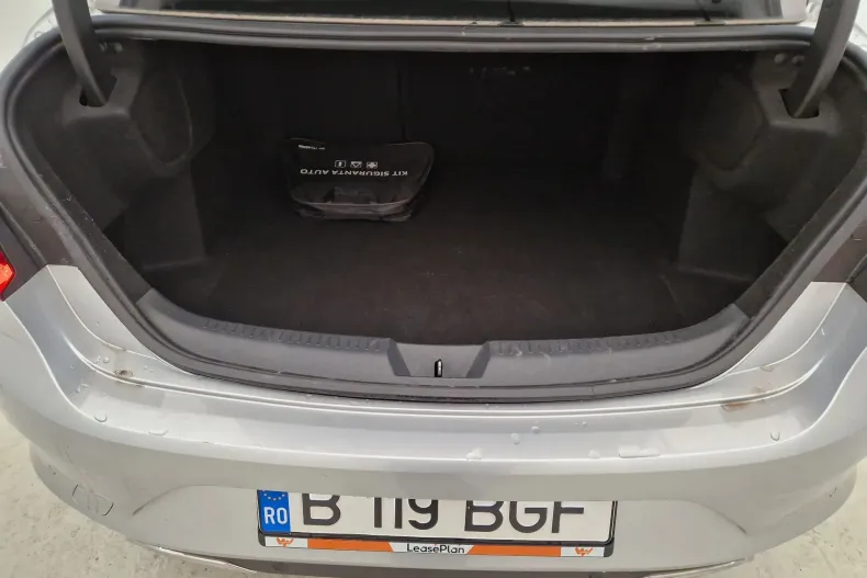 Renault Megane din 2023 cu 30.466 km - oferta REN138516 - foto 9