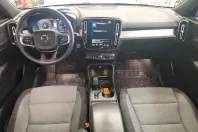 Volvo XC40 din 2021 cu 102.436 km - oferta VOL138523 - foto 3