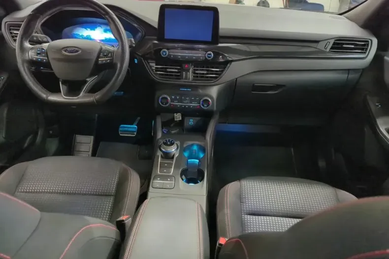 Ford Kuga din 2020 cu 76.754 km - oferta FOR138528 - foto 3