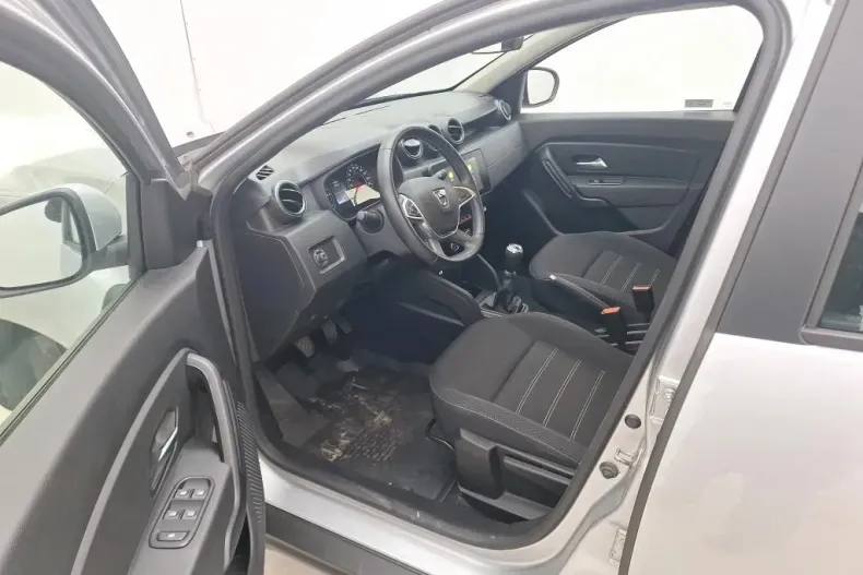 Dacia Duster din 2021 cu 47.818 km - oferta DAC138536 - foto 6