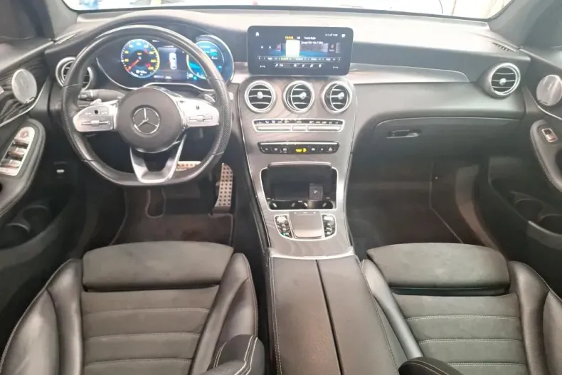 Mercedes-Benz GLC Coupe din 2020 cu 79.091 km - oferta MER138545 - foto 3