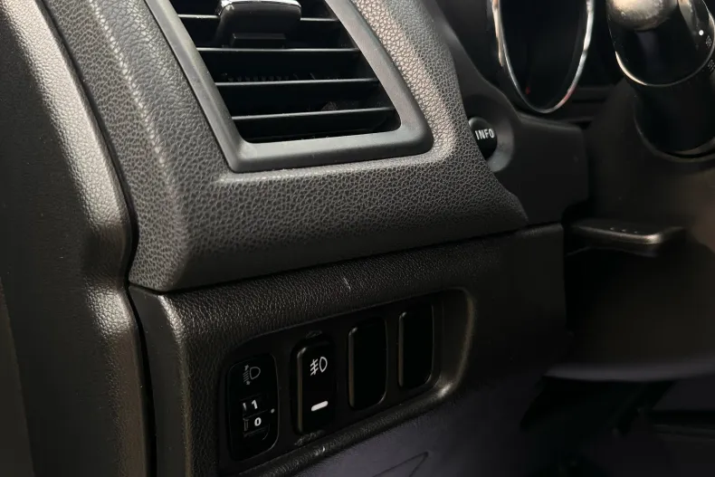 Mitsubishi ASX din 2019 cu 90.000 km - oferta MIT138603 - foto 12