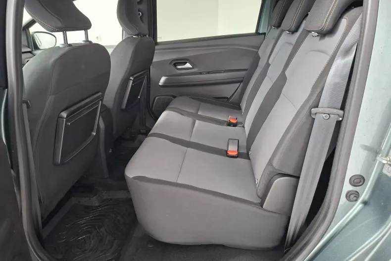 Dacia Jogger din 2023 cu 38.996 km - oferta DAC138615 - foto 14