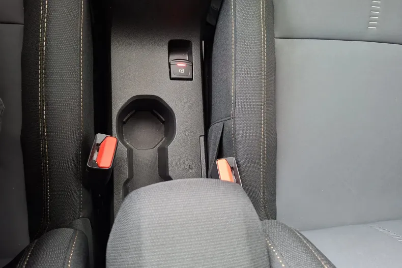 Dacia Jogger din 2023 cu 38.996 km - oferta DAC138615 - foto 18