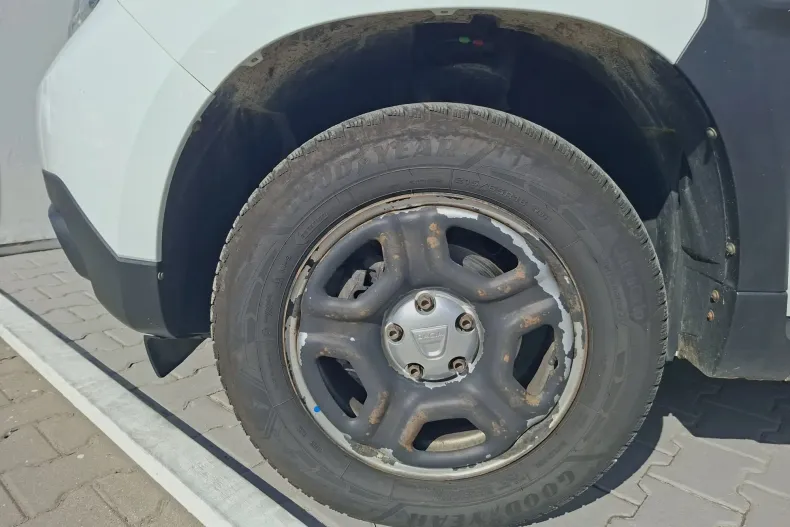 Dacia Duster din 2021 cu 133.207 km - oferta DAC138617 - foto 8