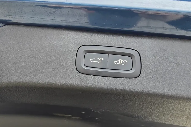 Lynk&Co 01 din 2022 cu 91.400 km - oferta LYN138643 - foto 19