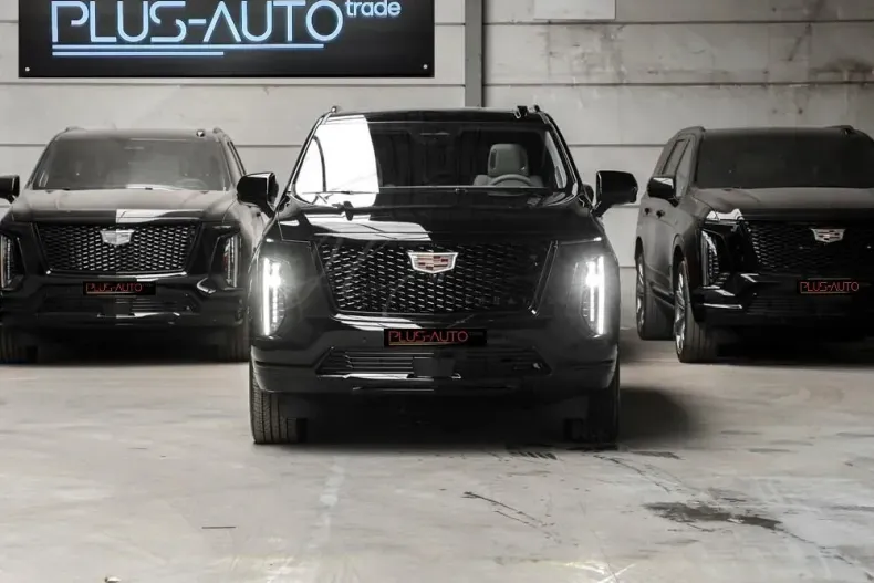 Cadillac Escalade din 2025 cu 10 km - oferta CAD138657 - foto 3