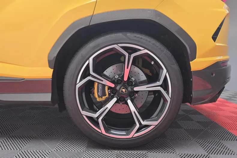 Lamborghini Urus din 2019 cu 17.760 km - oferta LAM138670 - foto 28