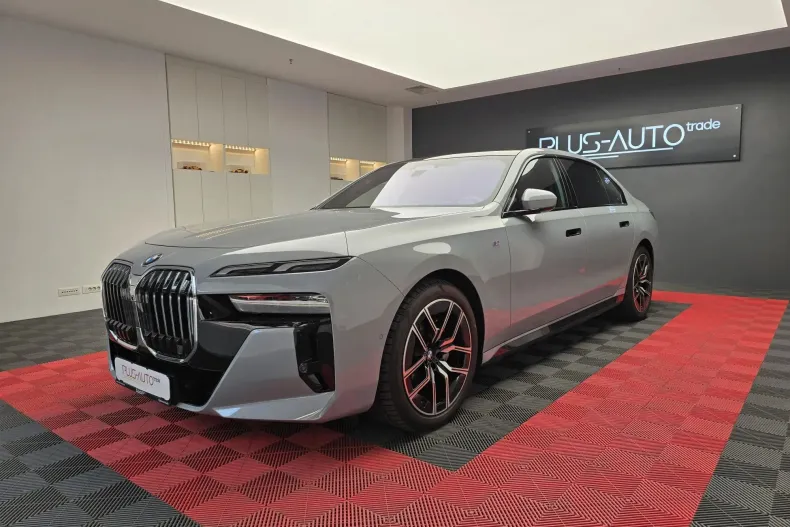 BMW Seria 7 din 2024 cu 15.000 km - oferta BMW138673 - foto 1