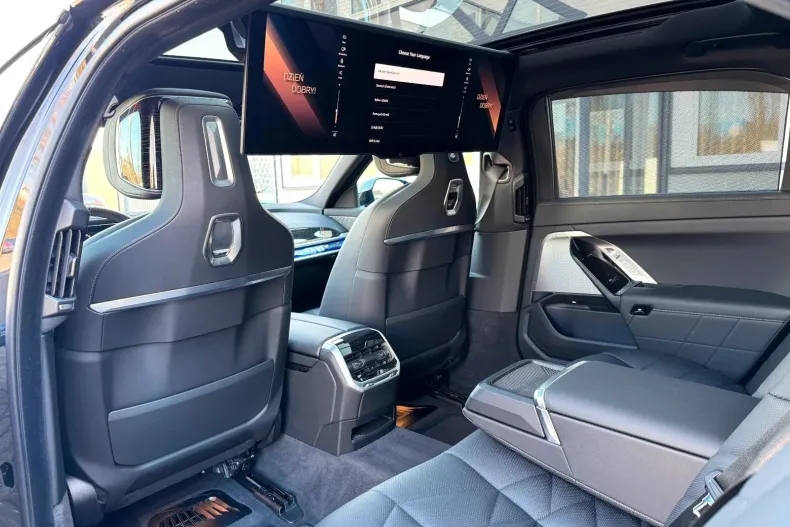 BMW Seria 7 din 2024 cu 15.000 km - oferta BMW138673 - foto 2