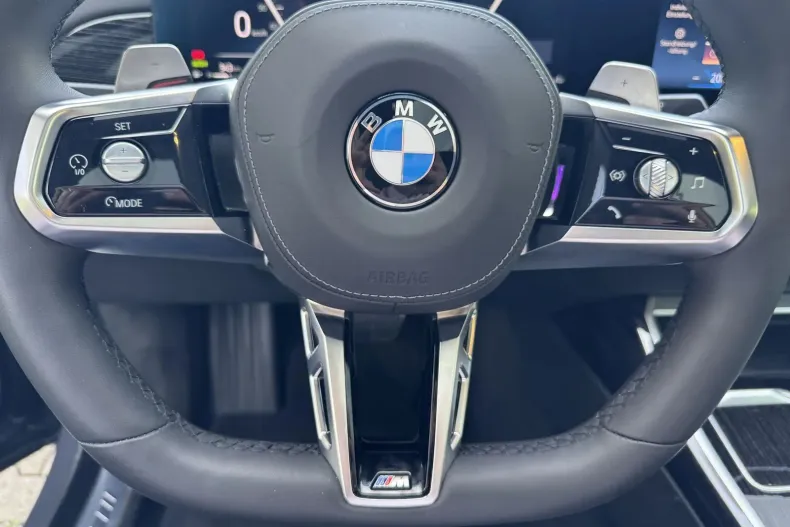 BMW Seria 7 din 2024 cu 15.000 km - oferta BMW138673 - foto 19