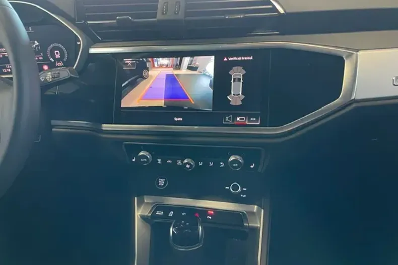 Audi Q3 din 2025 cu 1 km - oferta AUD138675 - foto 13