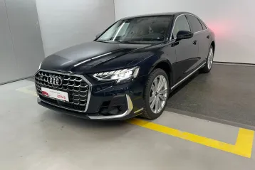 Audi S8 din 2023 - oferta AUD138688