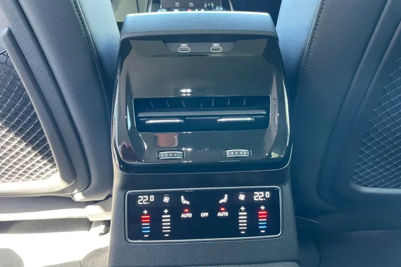 Audi A6 din 2025 cu 7 km - oferta AUD138693 - foto 34