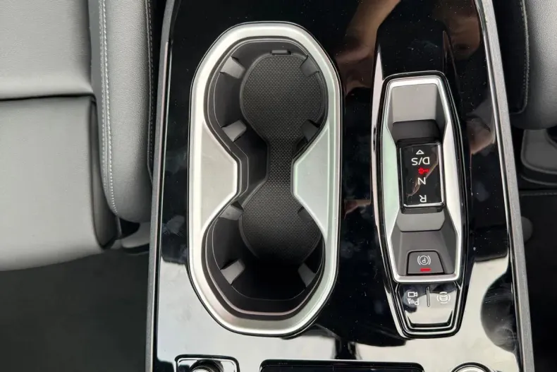 Audi A6 din 2025 cu 2.600 km - oferta AUD138700 - foto 8