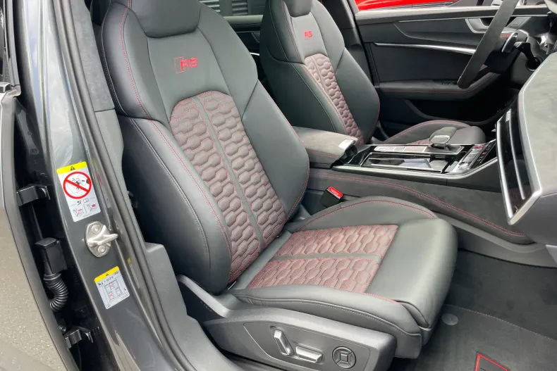 Audi RS6 din 2025 cu 7 km - oferta AUD138701 - foto 18