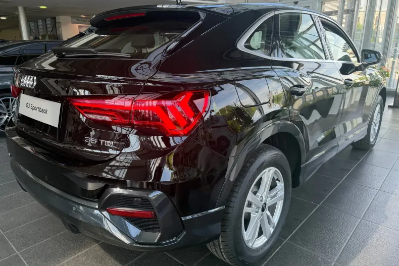 Audi Q3 din 2025 cu 1 km - oferta AUD138704 - foto 5