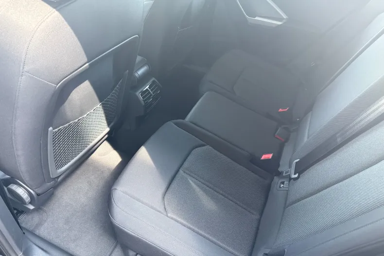 Audi Q3 din 2025 cu 1 km - oferta AUD138704 - foto 12