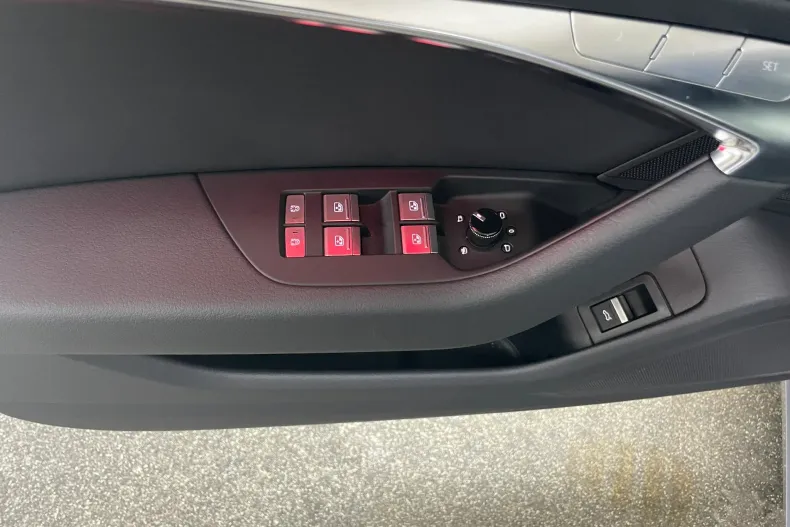 Audi A6 din 2024 cu 30.500 km - oferta AUD138707 - foto 11