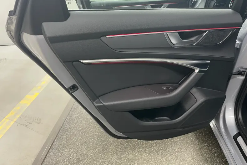 Audi A6 din 2024 cu 30.500 km - oferta AUD138707 - foto 14