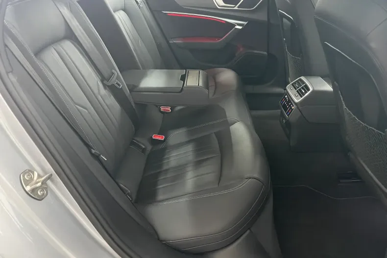 Audi A6 din 2024 cu 30.500 km - oferta AUD138707 - foto 19