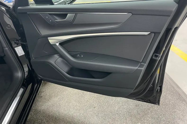 Audi A6 din 2023 cu 10.700 km - oferta AUD138709 - foto 12