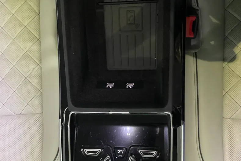 Audi A8 din 2021 cu 103.000 km - oferta AUD138710 - foto 31