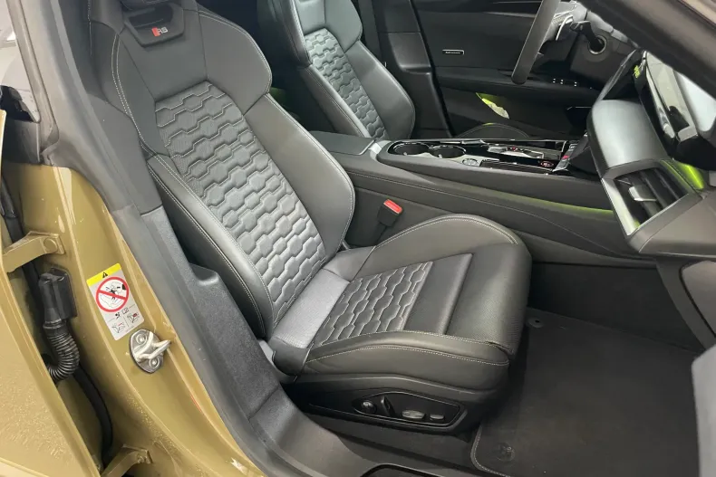 Audi e-tron GT din 2022 cu 27.500 km - oferta AUD138712 - foto 17