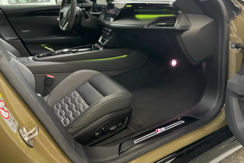 Audi e-tron GT din 2022 cu 27.500 km - oferta AUD138712 - foto 18