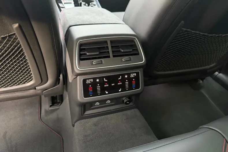 Audi RS6 din 2024 cu 7 km - oferta AUD138716 - foto 9