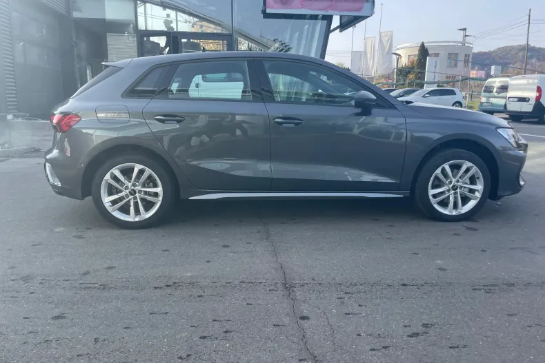 Audi A3 din 2024 cu 5 km - oferta AUD138718 - foto 7