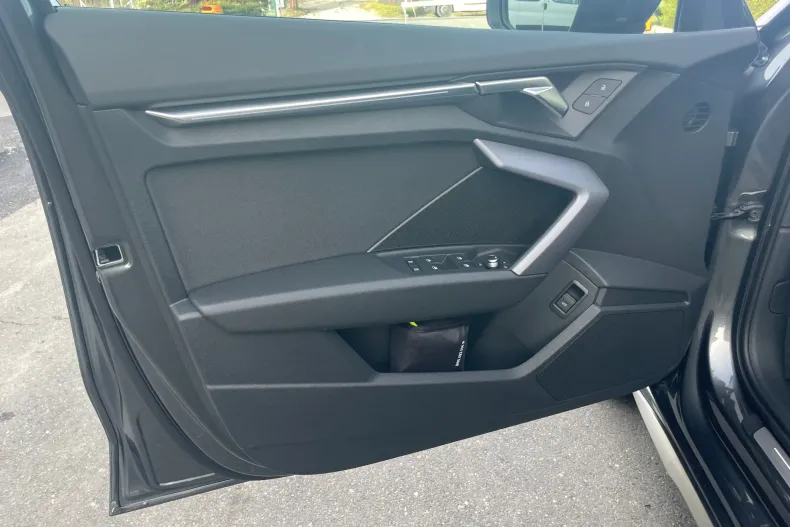 Audi A3 din 2024 cu 5 km - oferta AUD138718 - foto 10