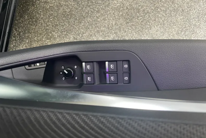 Audi A6 din 2022 cu 23.760 km - oferta AUD138720 - foto 30