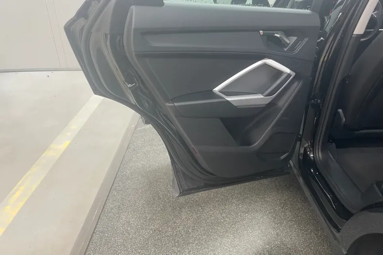 Audi Q3 din 2023 cu 29.000 km - oferta AUD138721 - foto 12