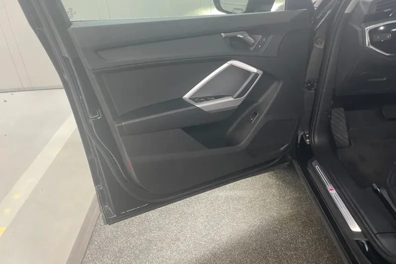 Audi Q3 din 2023 cu 29.000 km - oferta AUD138721 - foto 13