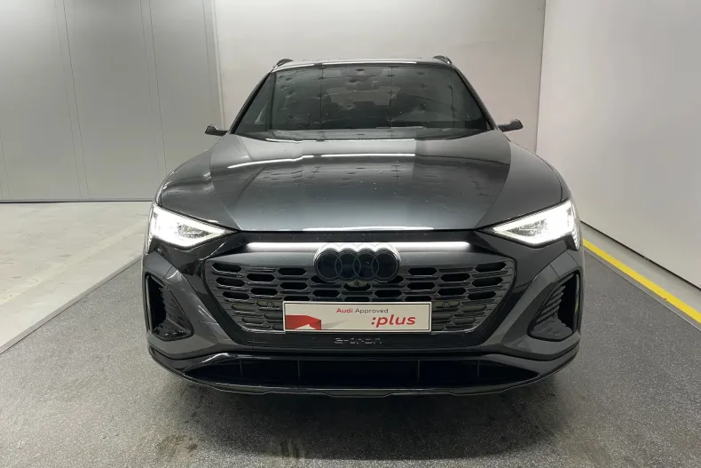 Audi Q8 din 2023 cu 27.500 km - oferta AUD138723 - foto 8