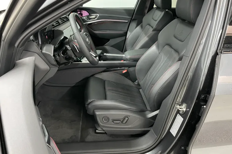 Audi Q8 din 2023 cu 27.500 km - oferta AUD138723 - foto 13