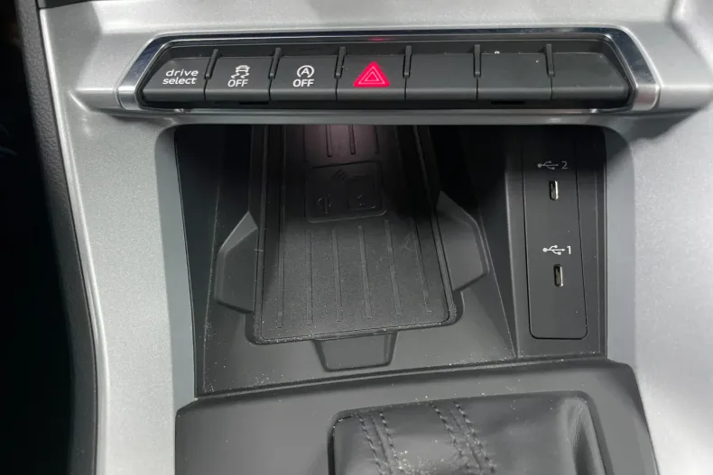 Audi Q3 din 2022 cu 30.250 km - oferta AUD138724 - foto 29