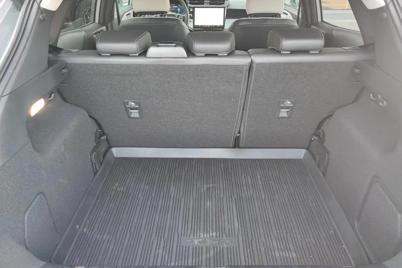 Ford Puma din 2025 cu 2.540 km - oferta FOR138730 - foto 7