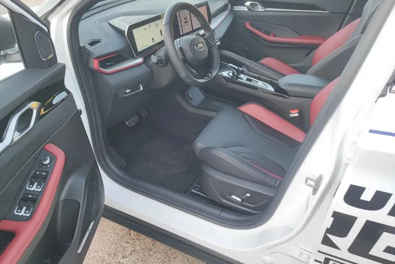 Geely Coolray din 2024 cu 2.340 km - oferta GEE138732 - foto 15