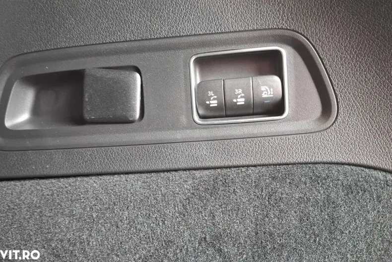 Mercedes-Benz GLS din 2025 cu 10 km - oferta MER138735 - foto 24