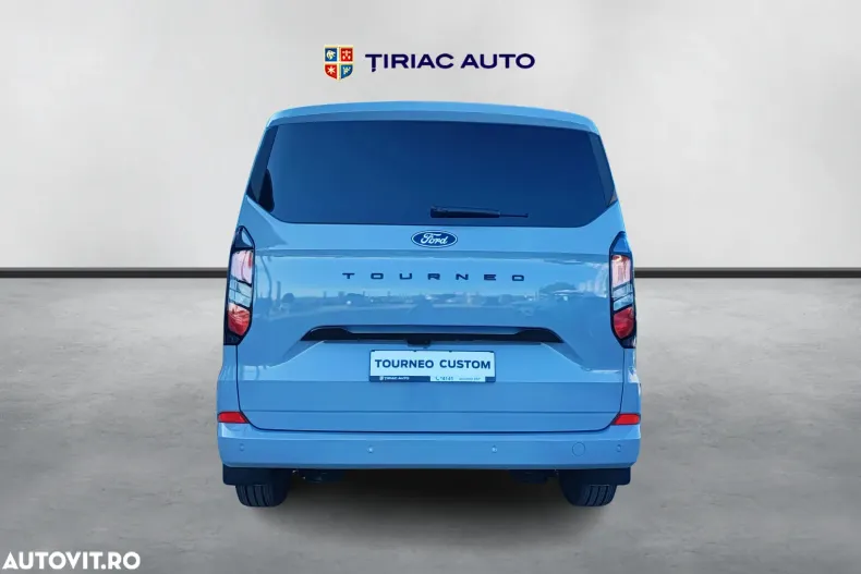 Ford Tourneo Custom din 2025 cu 4.250 km - oferta FOR138741 - foto 10