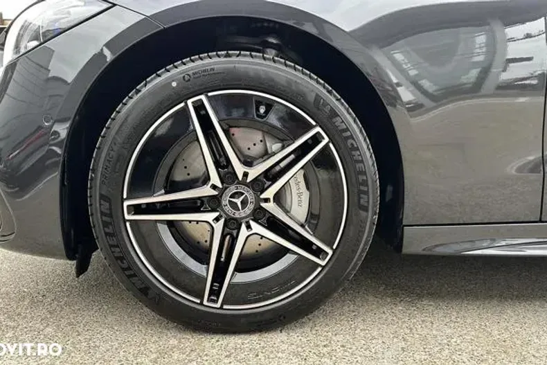 Mercedes-Benz C din 2024 cu 3.100 km - oferta MER138753 - foto 12