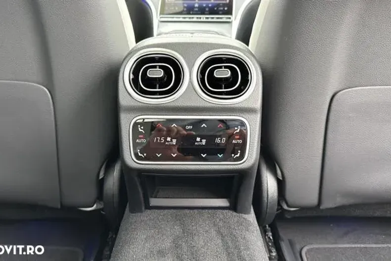 Mercedes-Benz C din 2024 cu 3.100 km - oferta MER138753 - foto 26