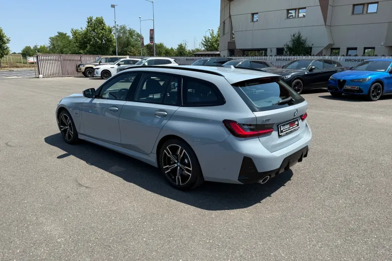 BMW Seria 3 din 2023 cu 24.842 km - oferta BMW138769 - foto 4