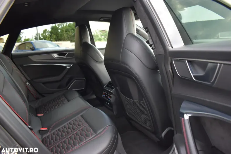 Audi RS7 din 2020 cu 54.370 km - oferta AUD138773 - foto 13