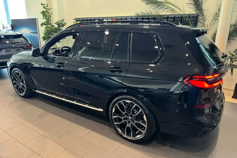BMW X7 din 2025 cu 1 km - oferta BMW138783 - foto 2
