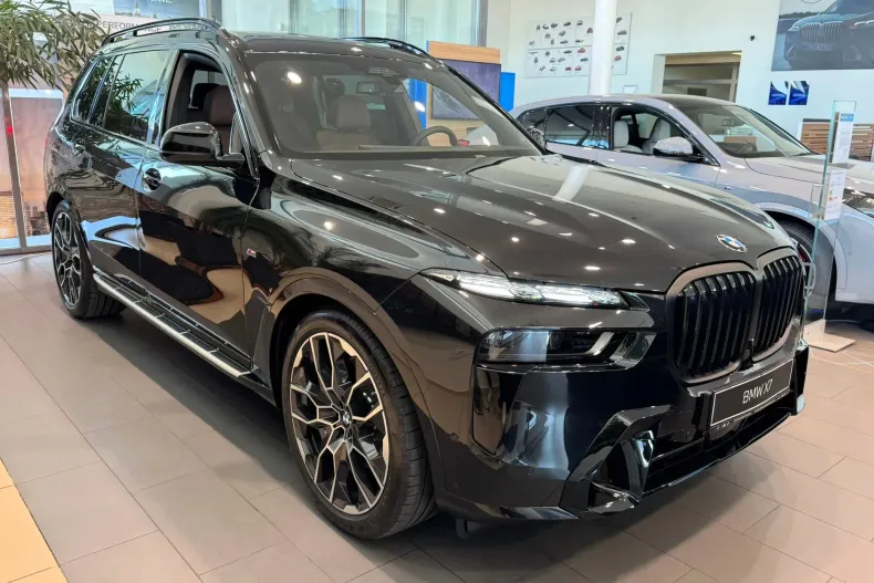 BMW X7 din 2025 cu 1 km - oferta BMW138783 - foto 3