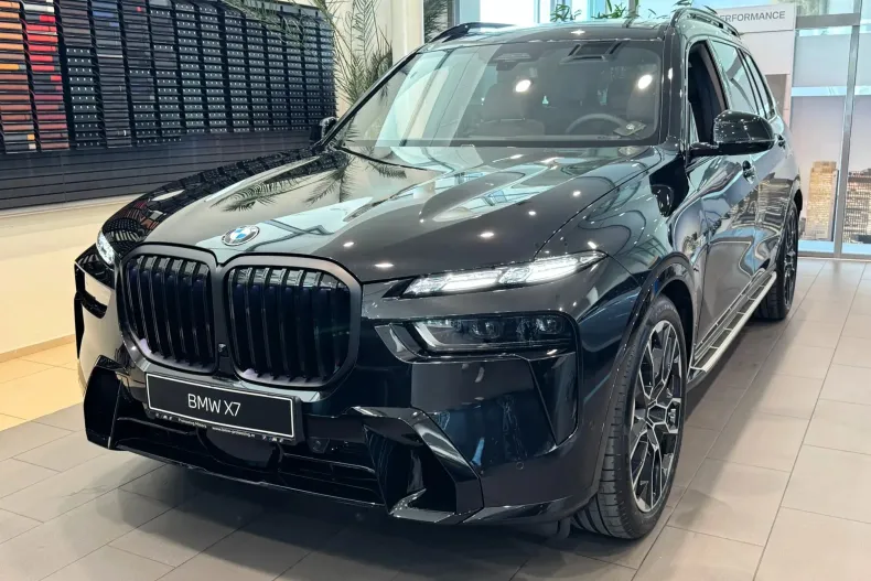 BMW X7 din 2025 cu 1 km - oferta BMW138783 - foto 4