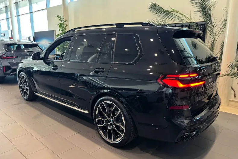 BMW X7 din 2025 cu 1 km - oferta BMW138783 - foto 6